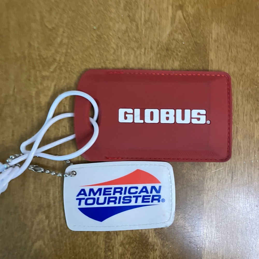 Vintage air travel tags GLOBUS AMERICAN TOURISTER